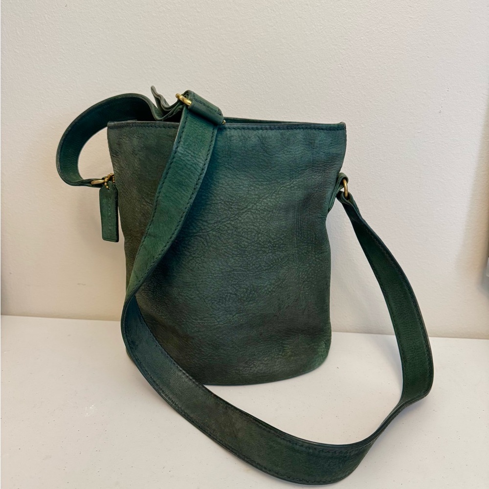 Vintage Coach Nubuc bucket bag in Spruce